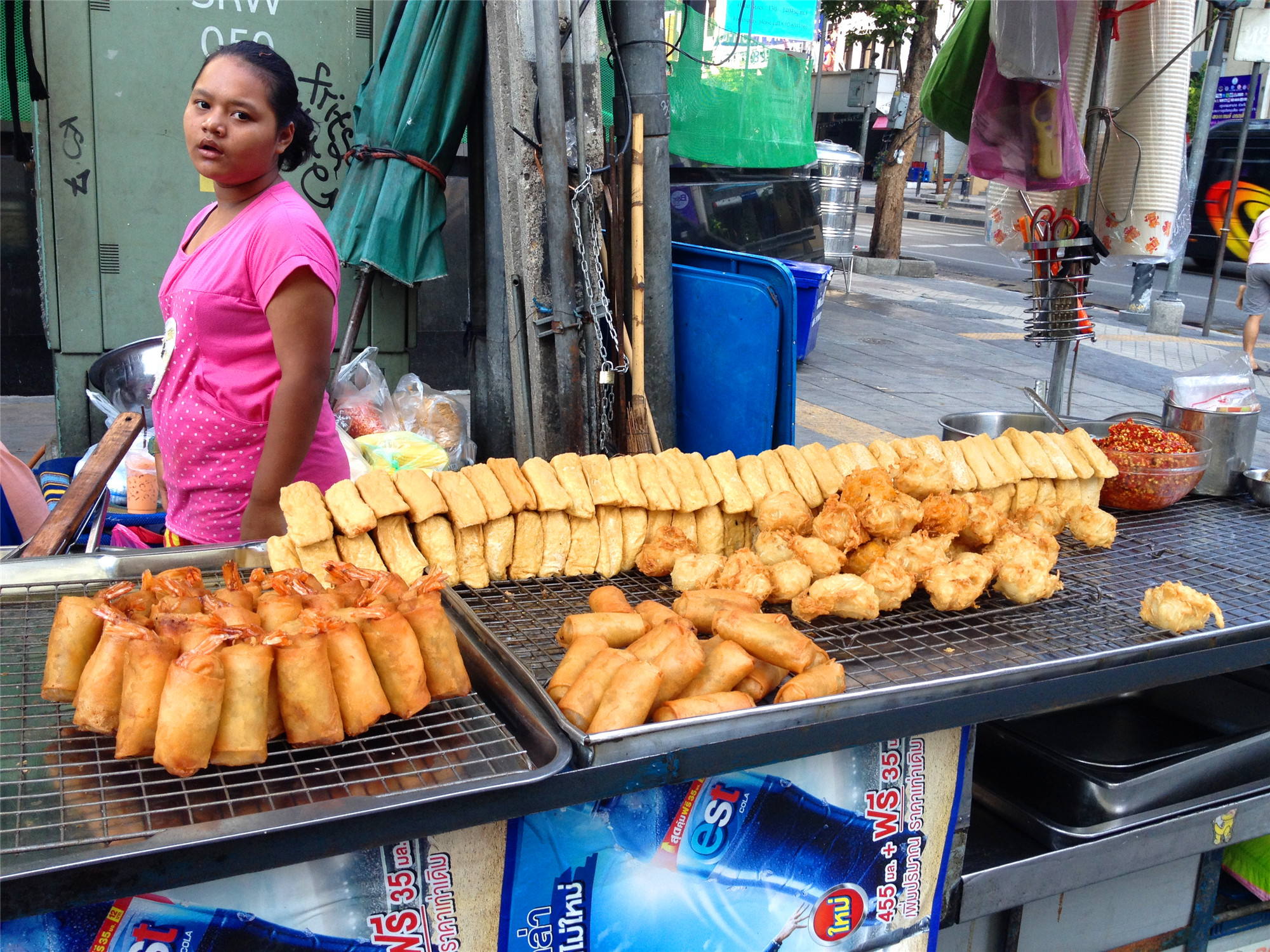 东南亚旅行必尝路边摊美食之旅